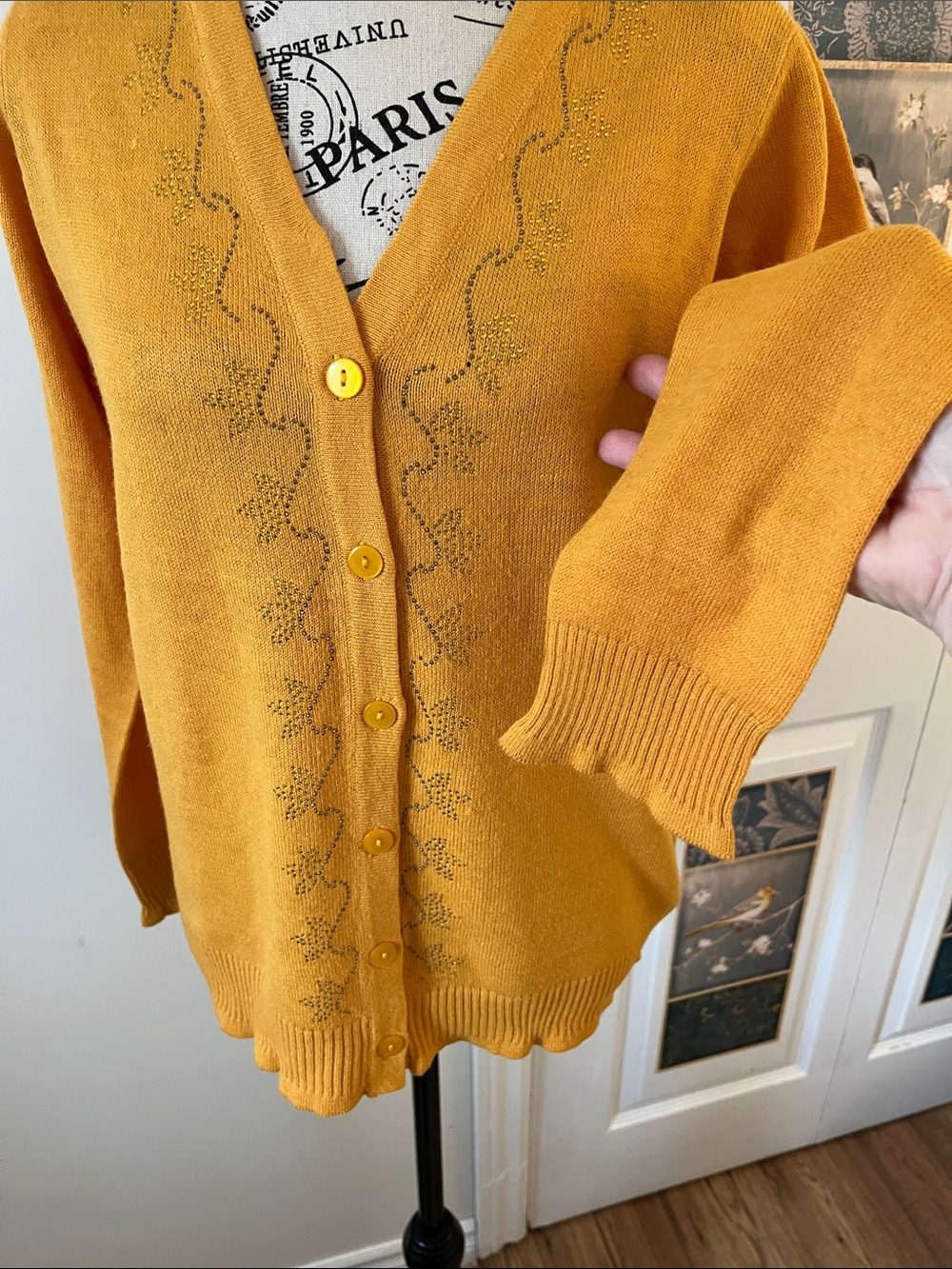 🍎Women's Mustard Yellow V-Neck Button Cardigan Sweater - Picture 3 of 9